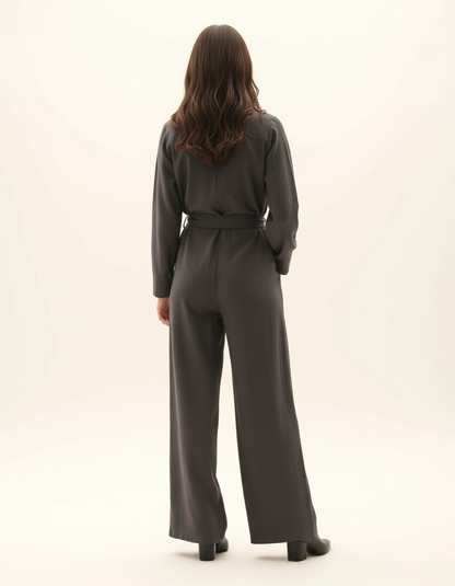Elegant jumpsuit för damer med V-ringning och vida byxben | Katrina